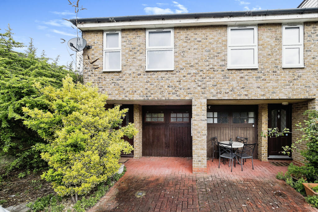 Buy or rent a property | Elmgreen Close, London E15 4BS
