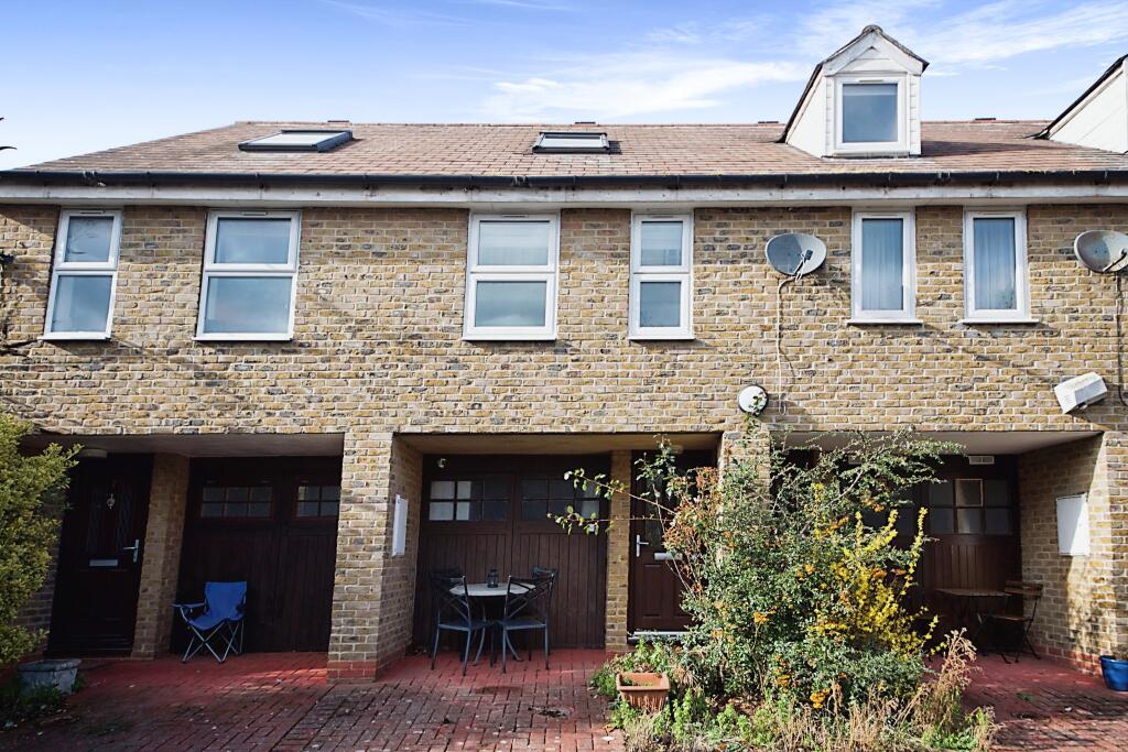 Buy or rent a property | Elmgreen Close, London E15 4BS