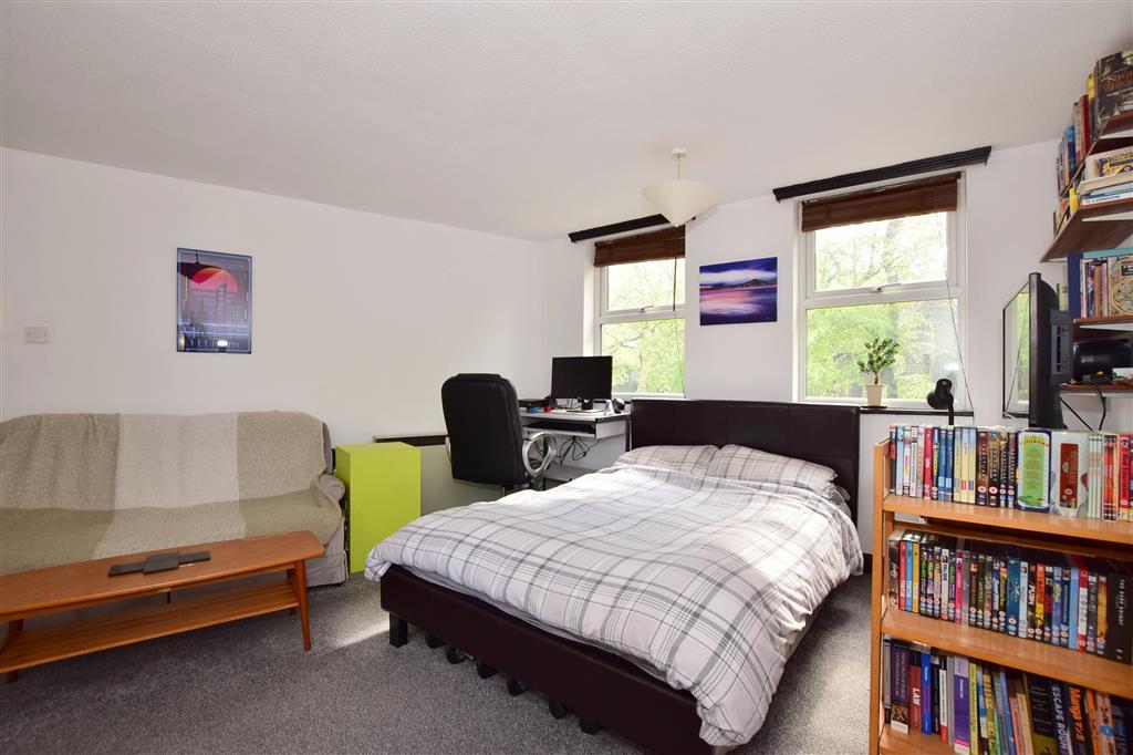 Buy or rent a property | Elmgreen Close, London E15 4BS