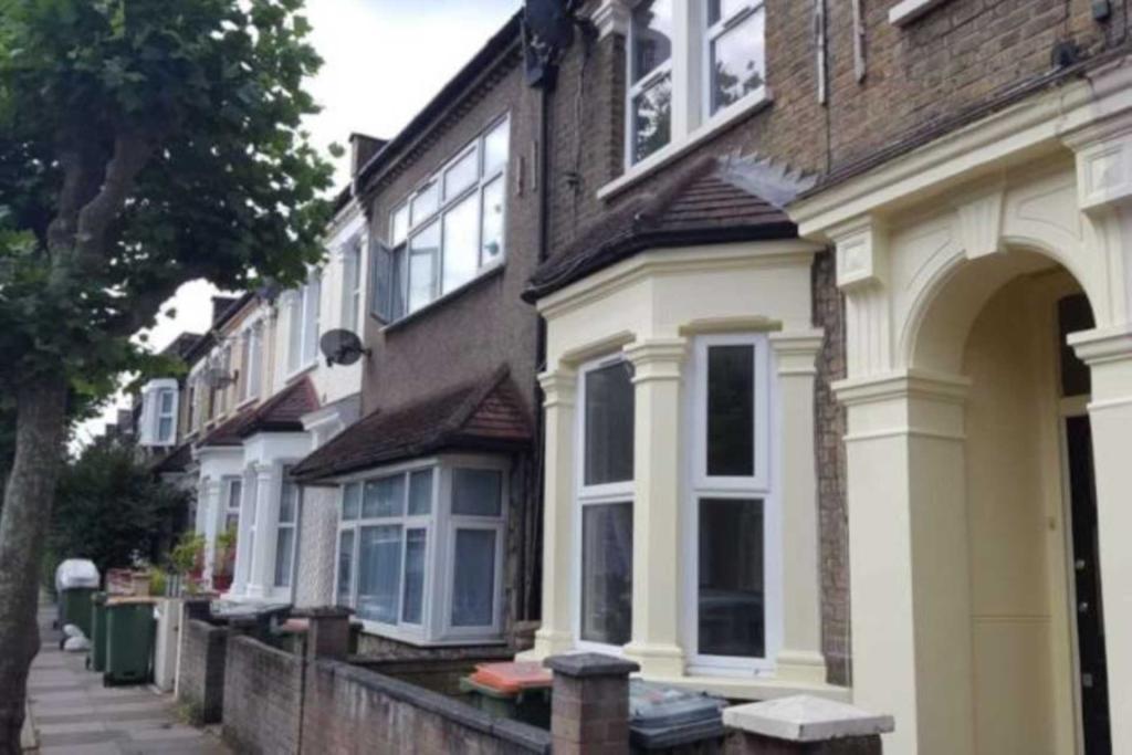 Buy or rent a property | Bolton Road, London E15 4JY