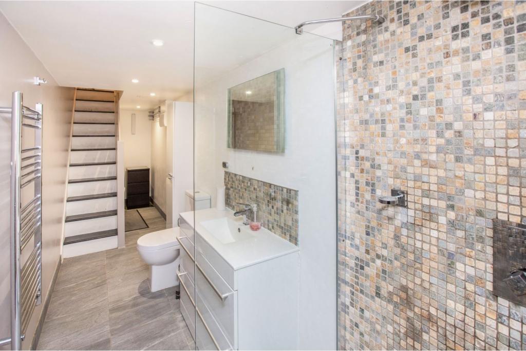 Buy or rent a property | Bolton Road, London E15 4JY