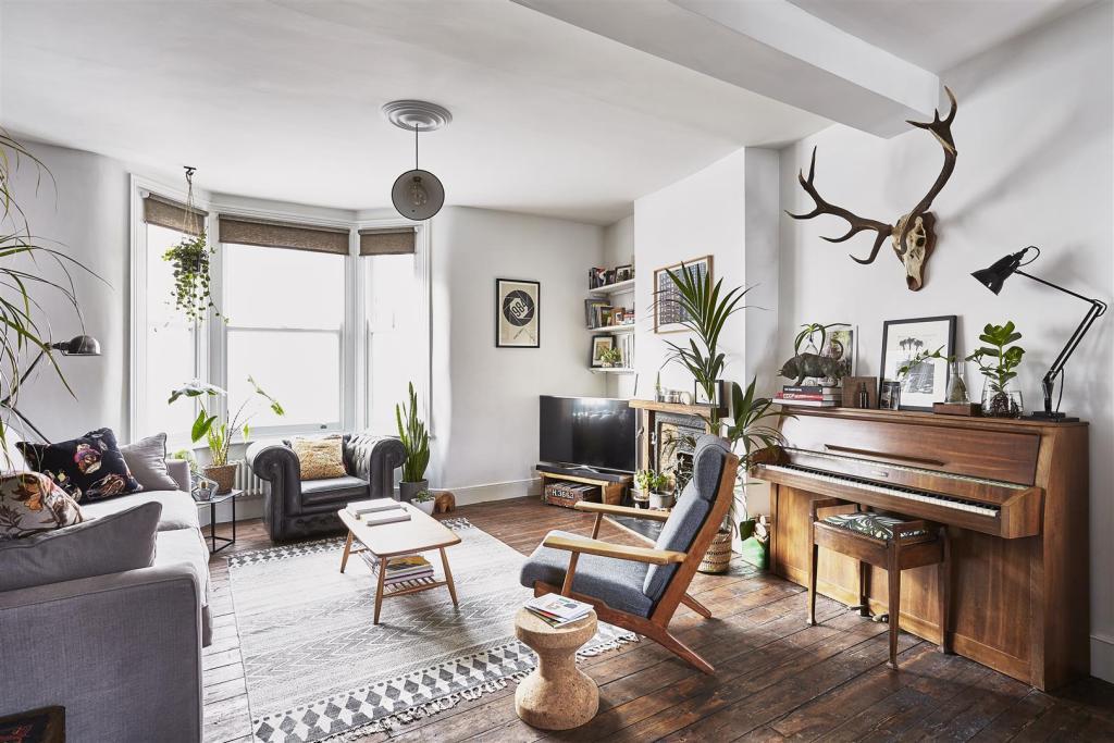 Buy or rent a property | Torrens Road, London E15 4NA