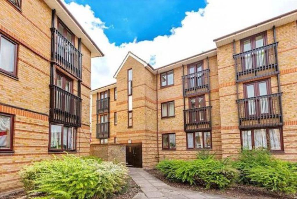 Buy or rent a property | Chopwell Close, London E15 4RP