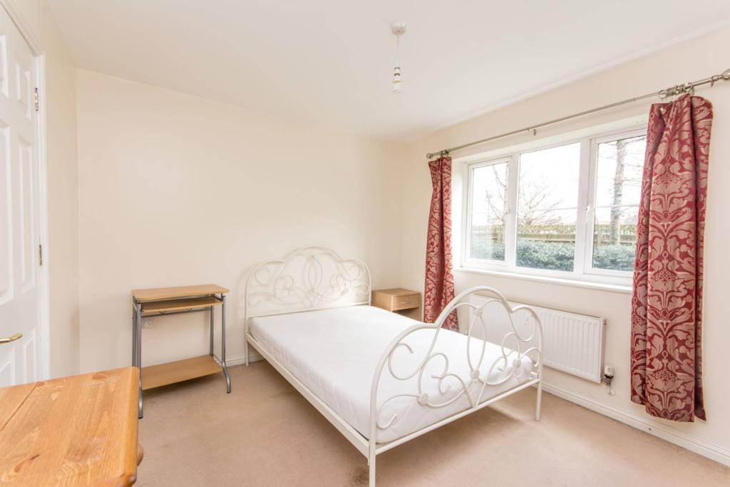 Buy or rent a property | Turner Street, London E16 1AN