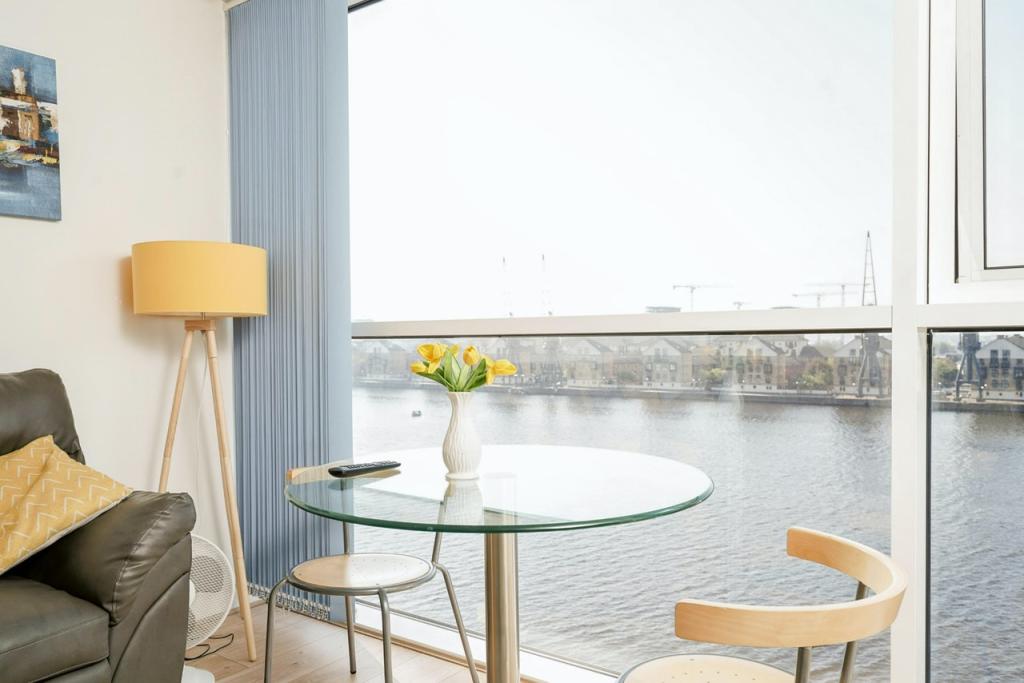 Buy or rent a property | Western Gateway, London E16 1AR
