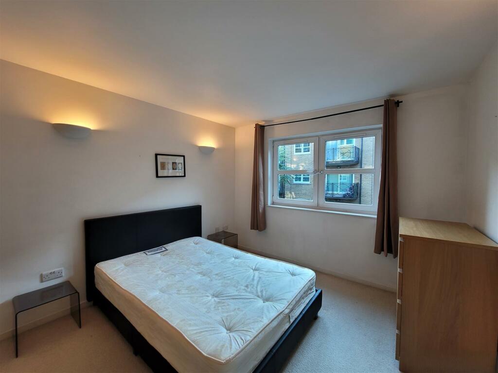 Buy or rent a property | Western Gateway, London E16 1BA