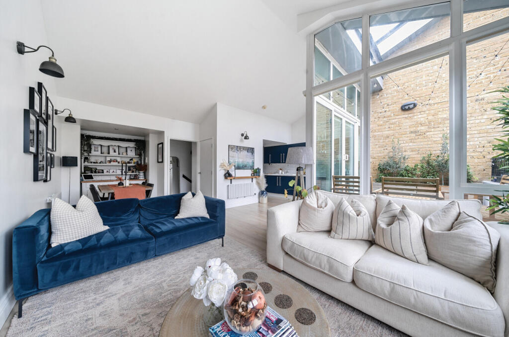 Buy or rent a property | Western Gateway, London E16 1BA