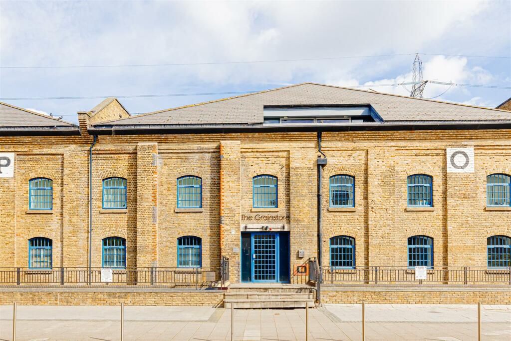 Buy or rent a property | Western Gateway, London E16 1BA
