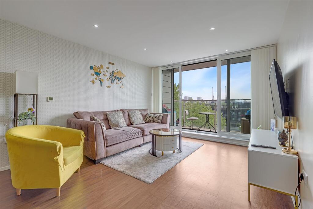 Buy or rent a property | Western Gateway, London E16 1BL