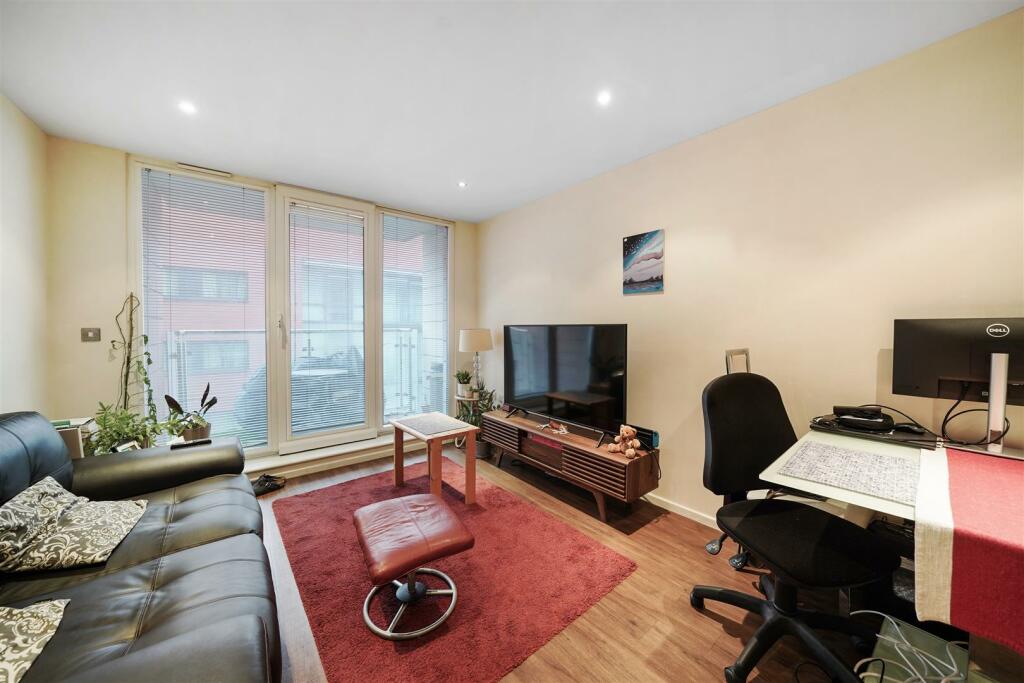 Buy or rent a property | Western Gateway, London E16 1BL