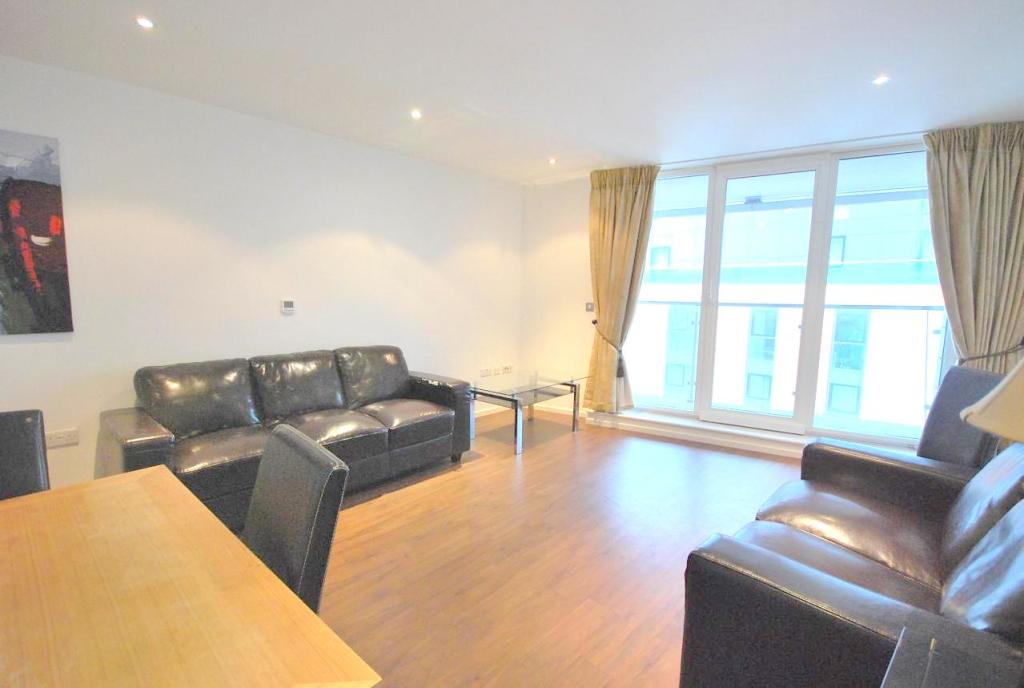 Buy or rent a property | Western Gateway, London E16 1BQ