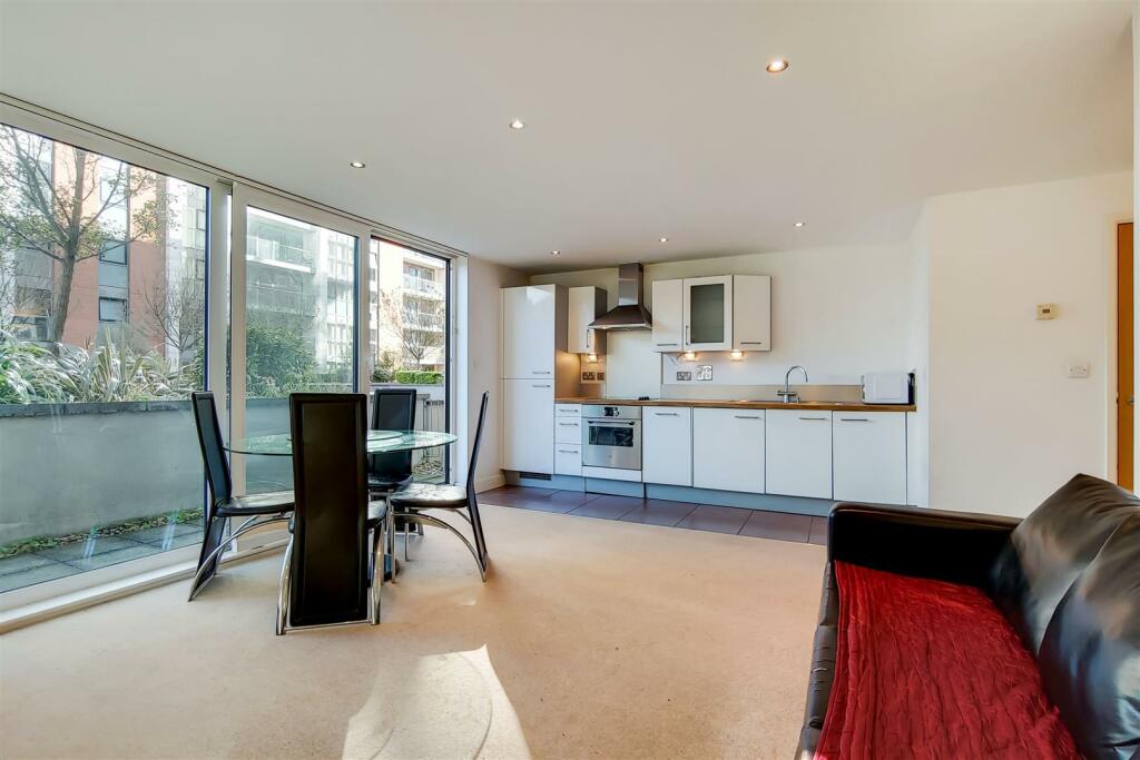 Buy or rent a property | Western Gateway, London E16 1BU
