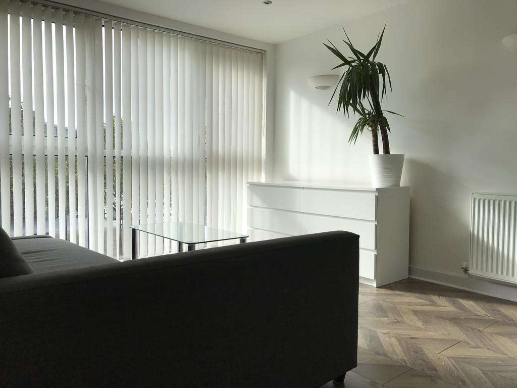 Buy or rent a property | Western Gateway, London E16 1BU