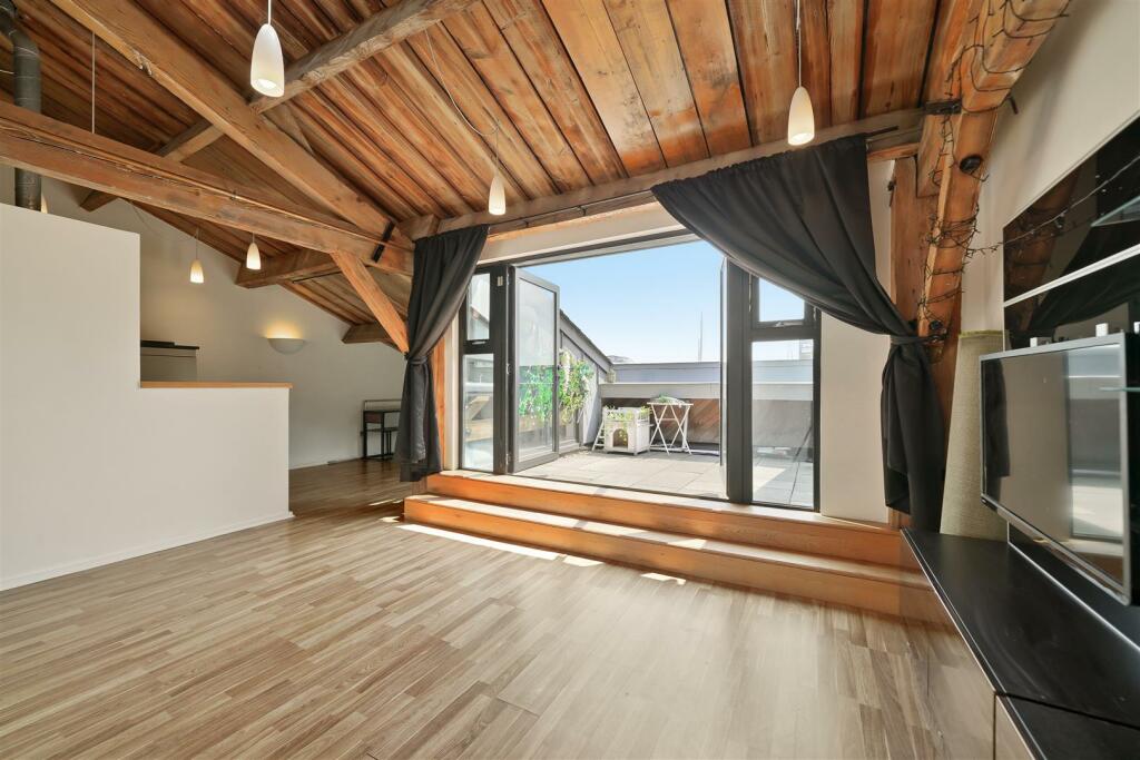 Buy or rent a property | Western Gateway, London E16 1DR