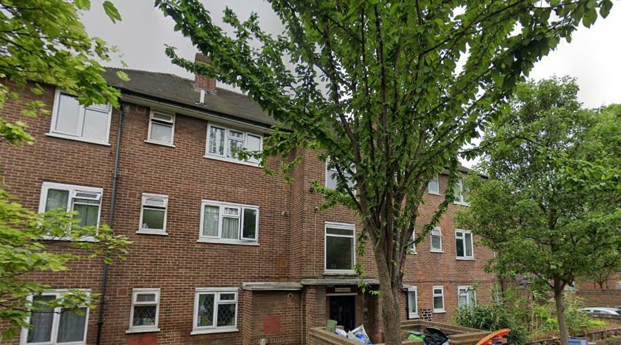 Buy or rent a property | Wren Close, London E16 1NA