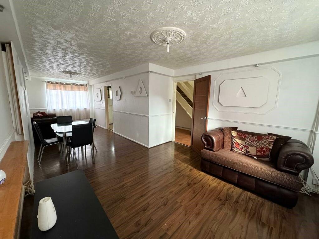 Buy or rent a property | Ivy Road, London E16 1NJ