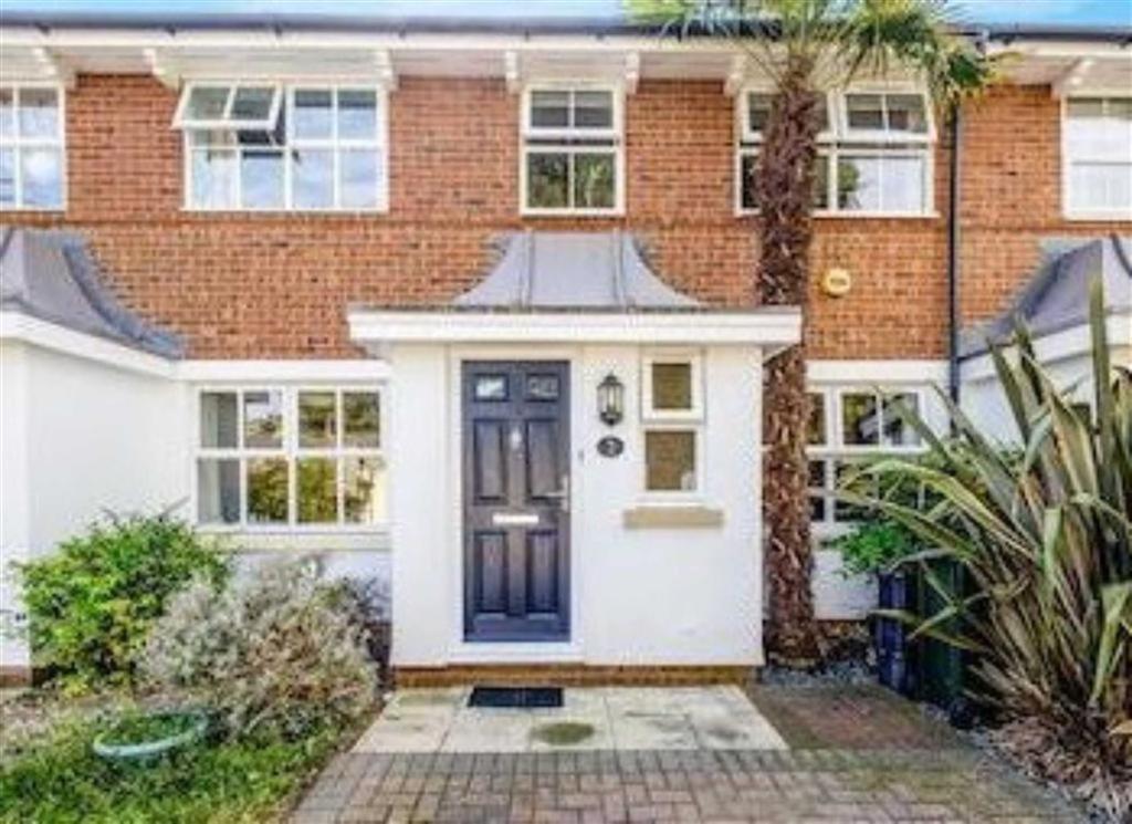Buy or rent a property | Chevron Close, London E16 1NN