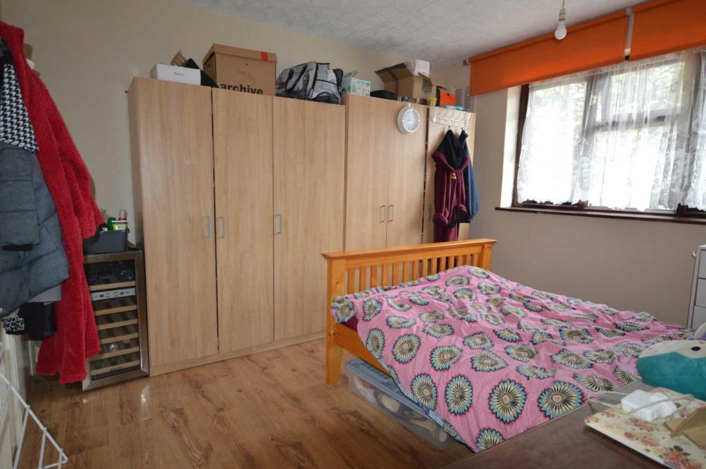 Buy or rent a property | Reed Close, London E16 1NX
