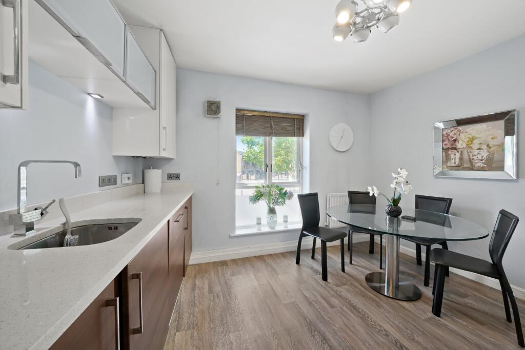 Buy or rent a property | Britannia Gate, London E16 1SE