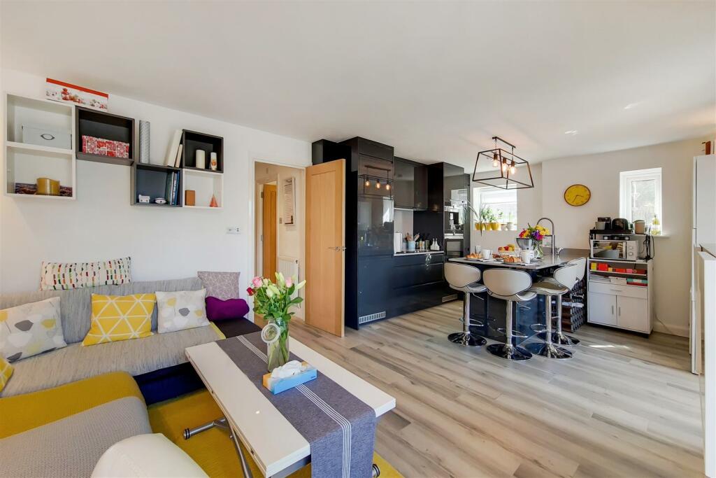 Buy or rent a property | Fitzwilliam Mews, London E16 1SH