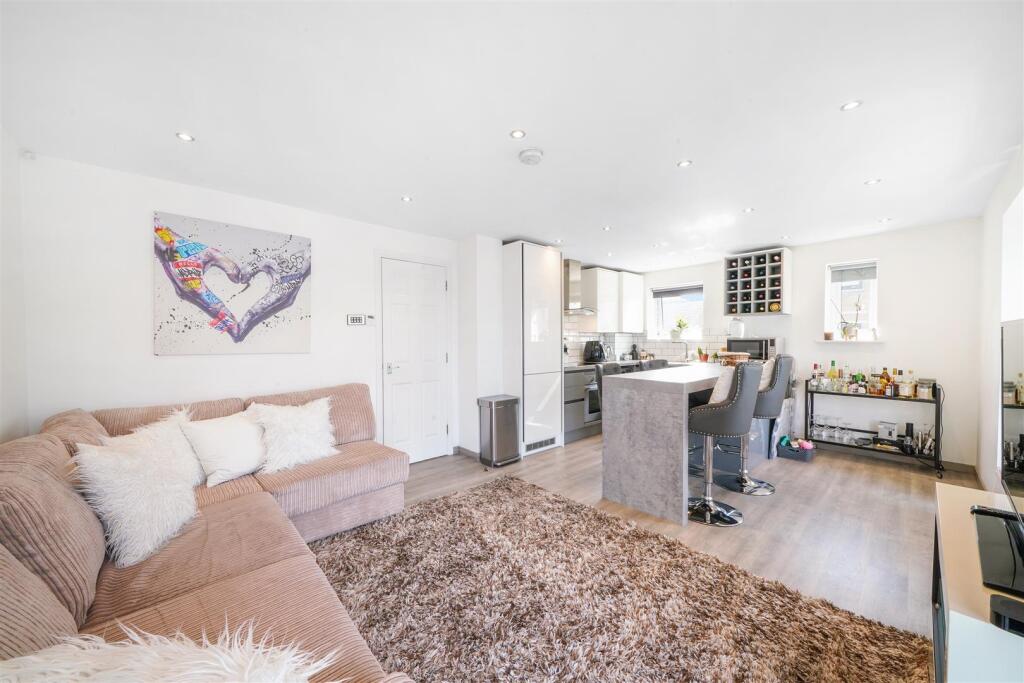 Buy or rent a property | Hardy Avenue, London E16 1SX