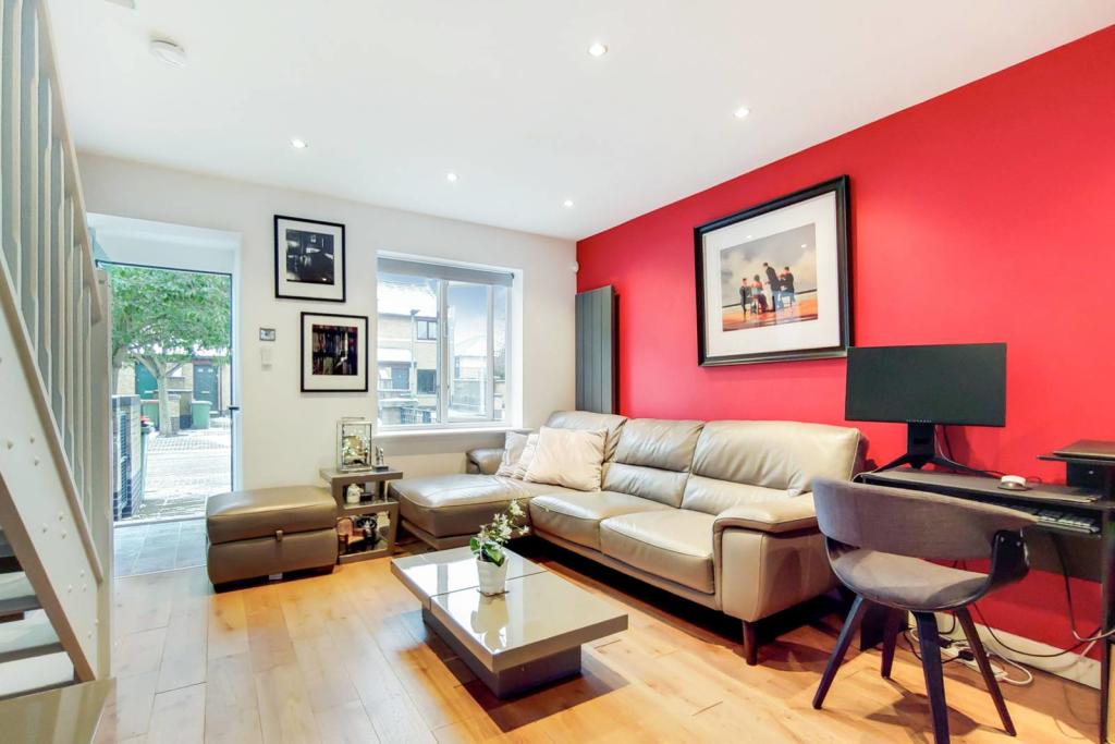 Buy or rent a property | Gatcombe Road, London E16 1TB