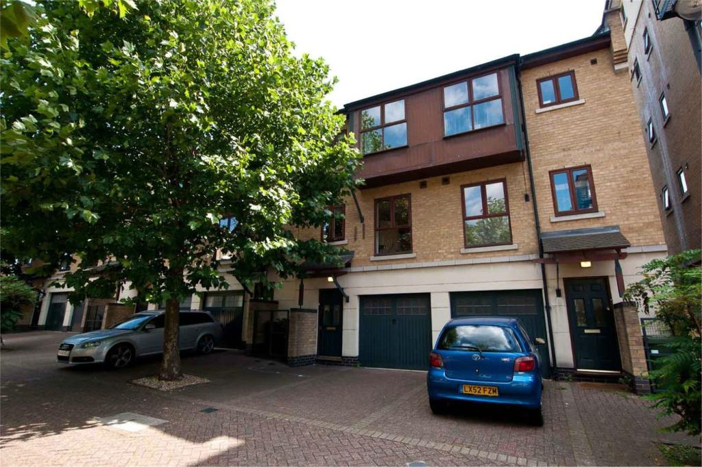 Buy or rent a property | Constable Avenue, London E16 1TZ