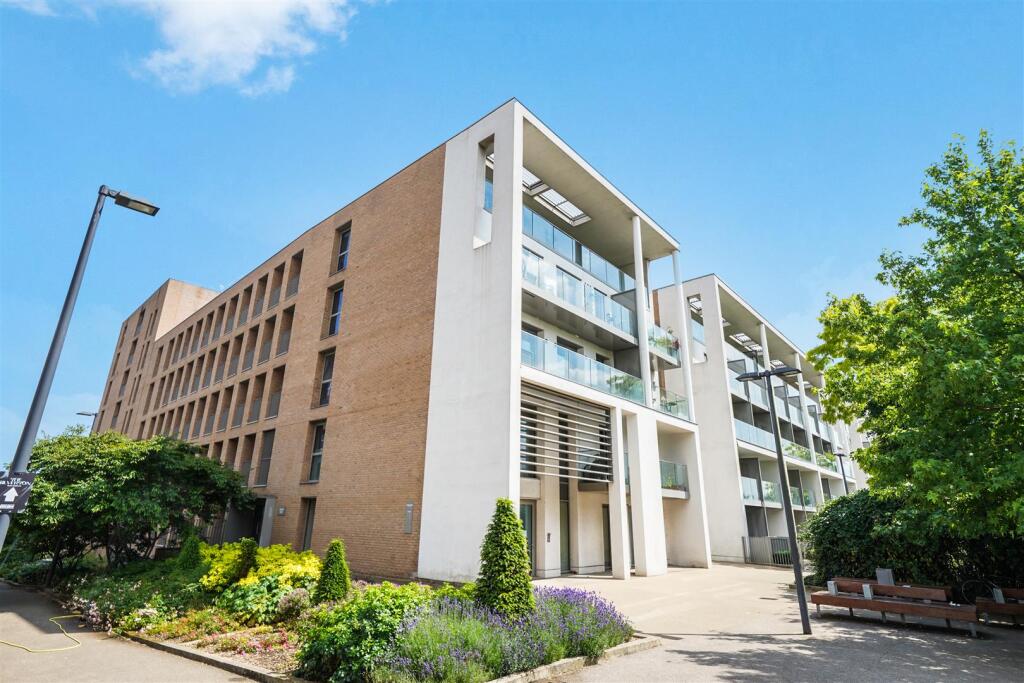 Buy or rent a property | Booth Road, London E16 2FW