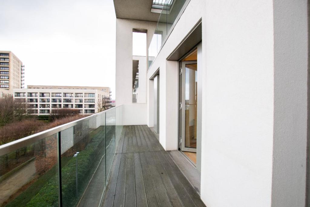 Buy or rent a property | Booth Road, London E16 2FX
