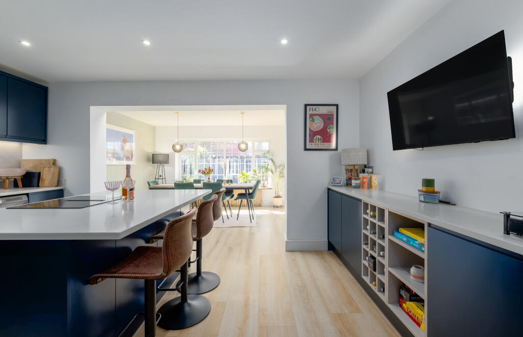 Buy or rent a property | Winifred Street, London E16 2HX