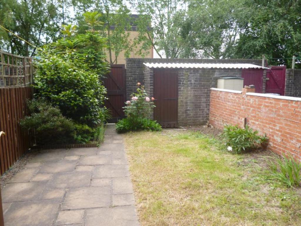 Buy or rent a property | Roebourne Way, London E16 2JH