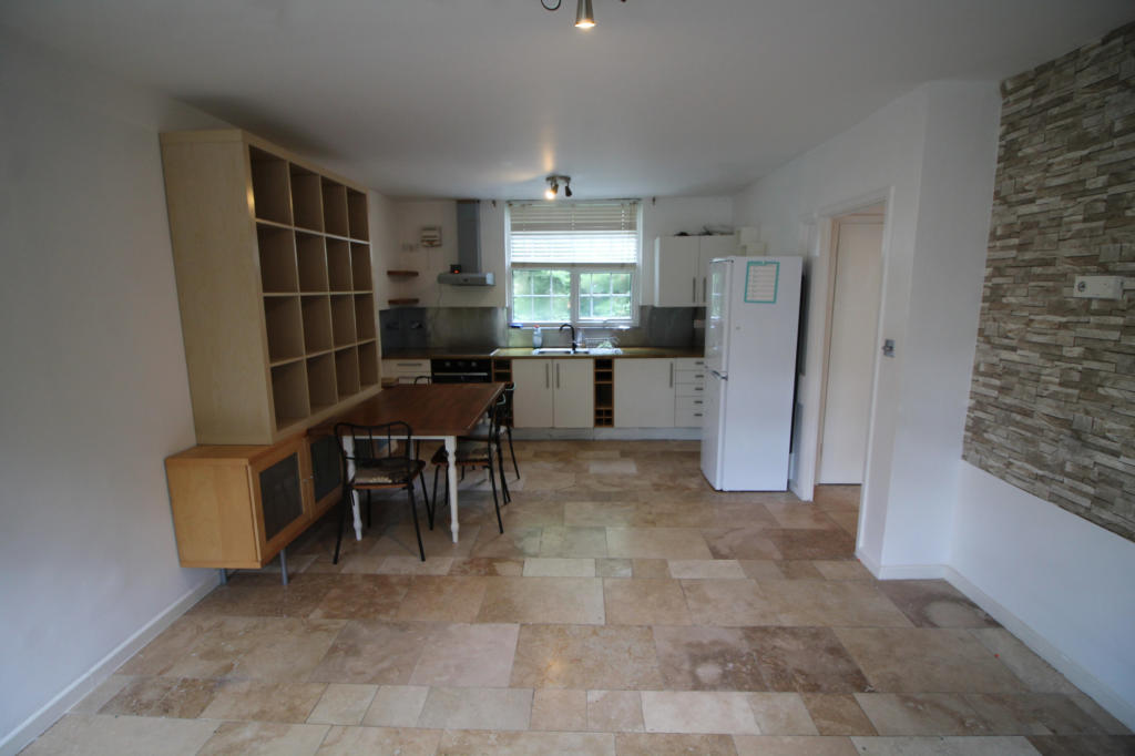 Buy or rent a property | Roebourne Way, London E16 2JH