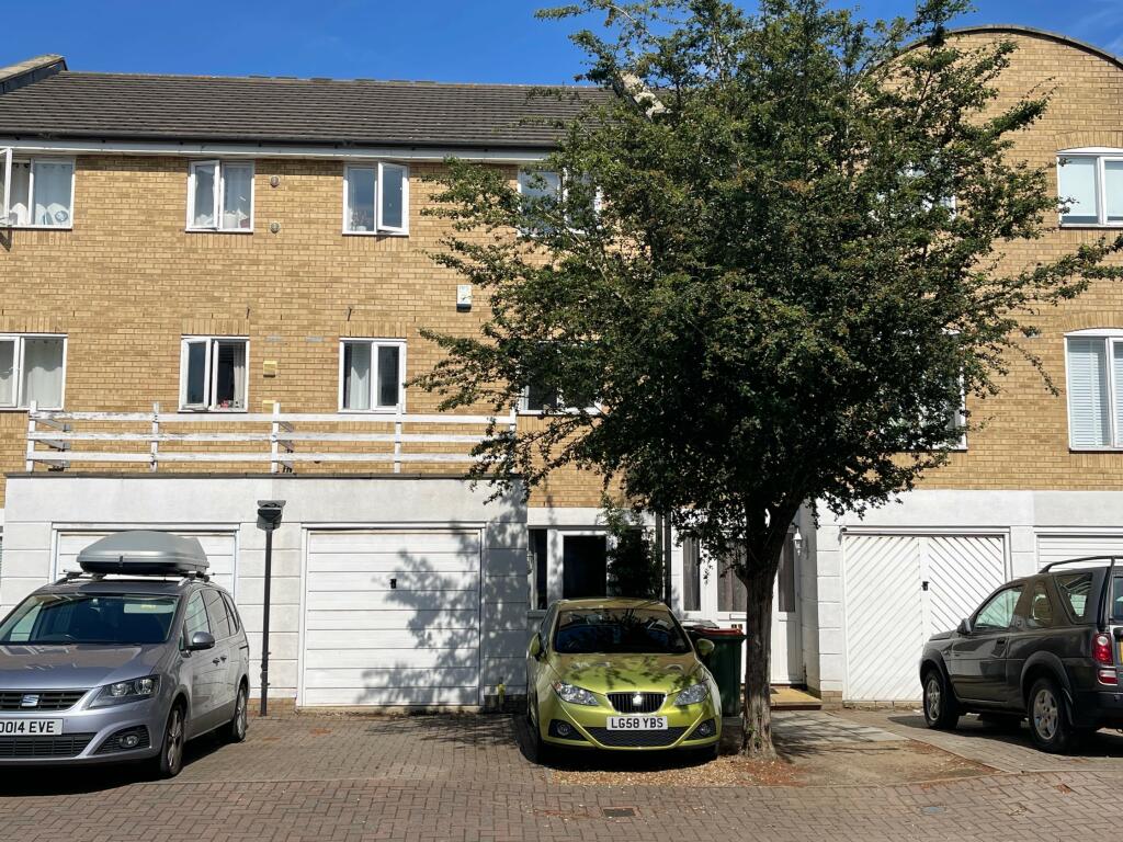 Buy or rent a property | Grimsby Grove, London E16 2RH
