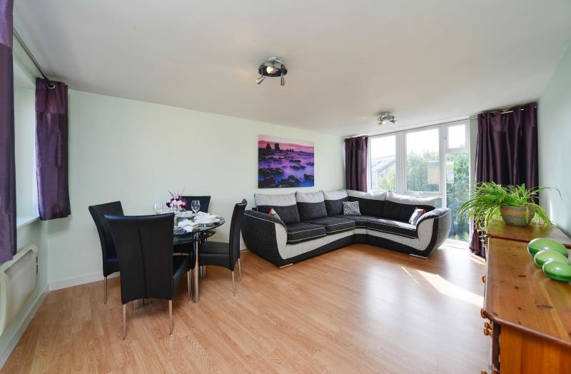 Buy or rent a property | Grimsby Grove, London E16 2RJ