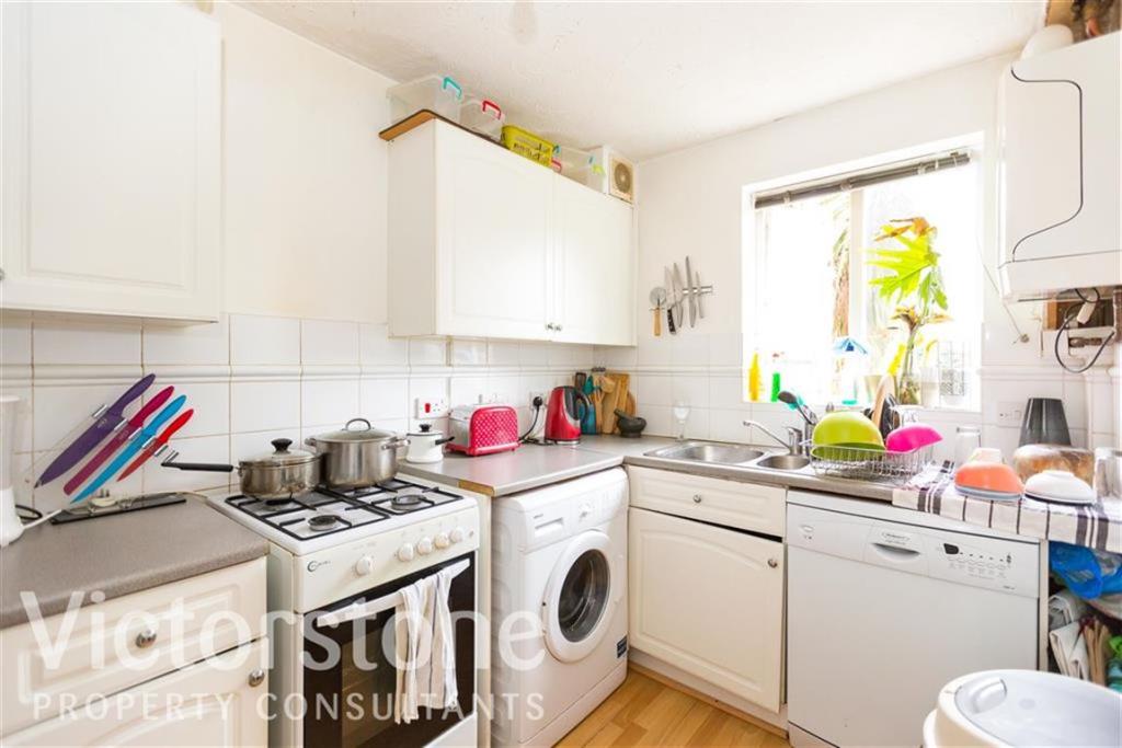 Buy or rent a property | Grimsby Grove, London E16 2RJ