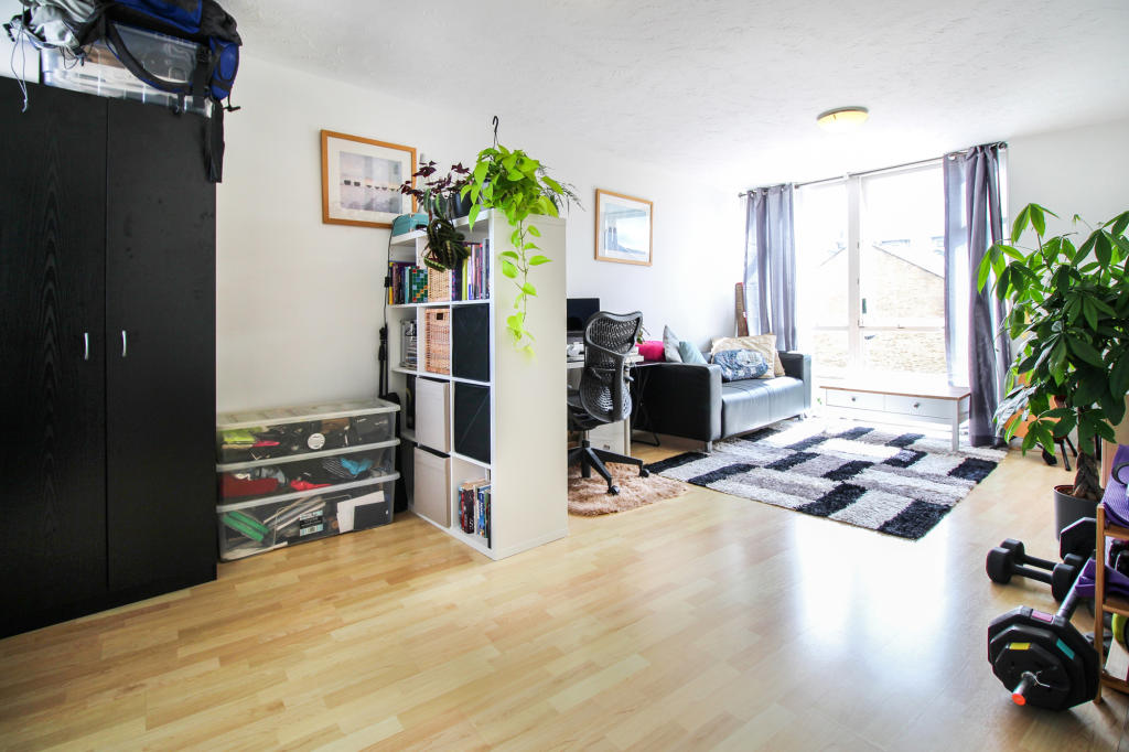 Buy or rent a property | Grimsby Grove, London E16 2RJ