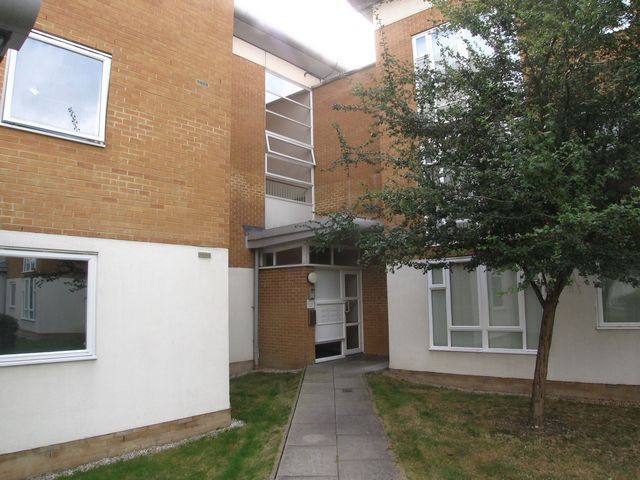 Buy or rent a property | Felixstowe Court, London E16 2RR