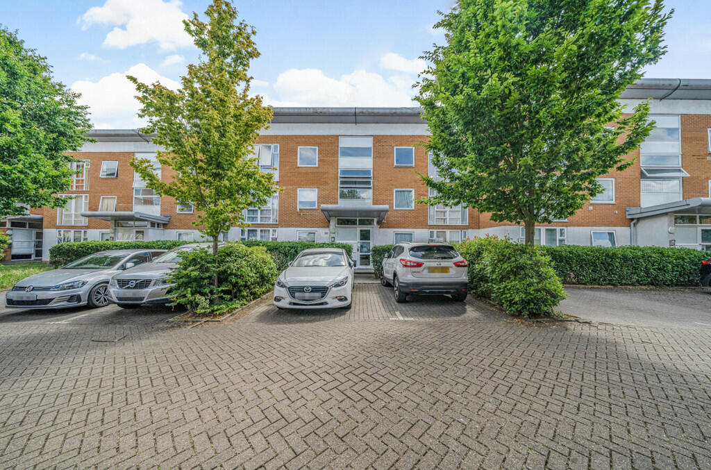 Buy or rent a property | Felixstowe Court, London E16 2RR