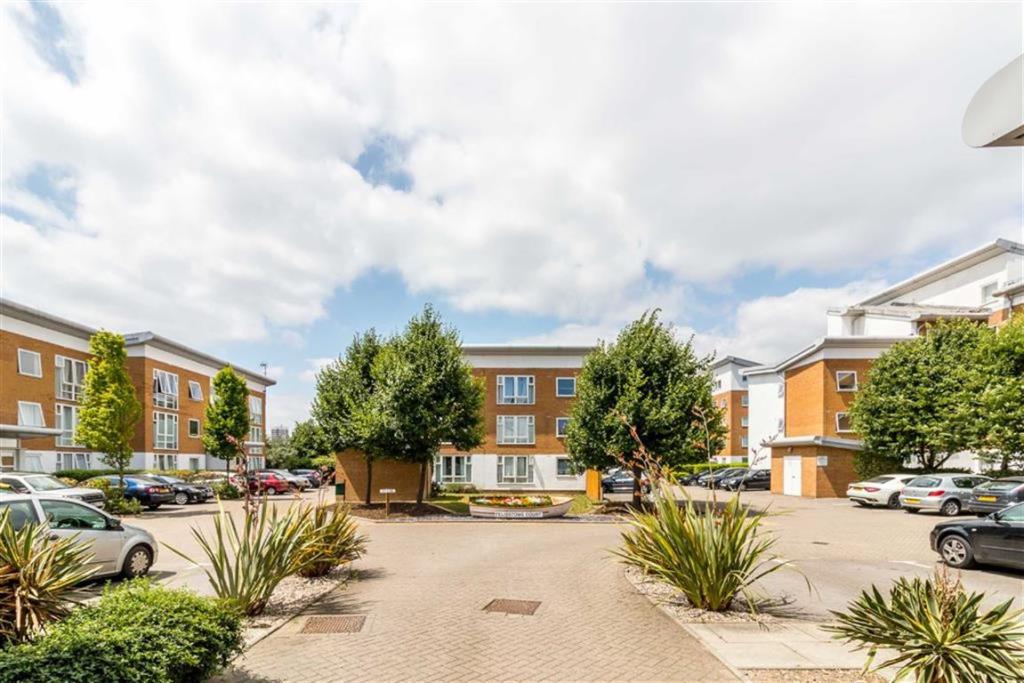 Buy or rent a property | Felixstowe Court, London E16 2RR