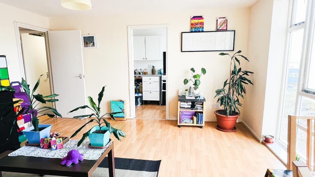 Buy or rent a property | Felixstowe Court, London E16 2RS