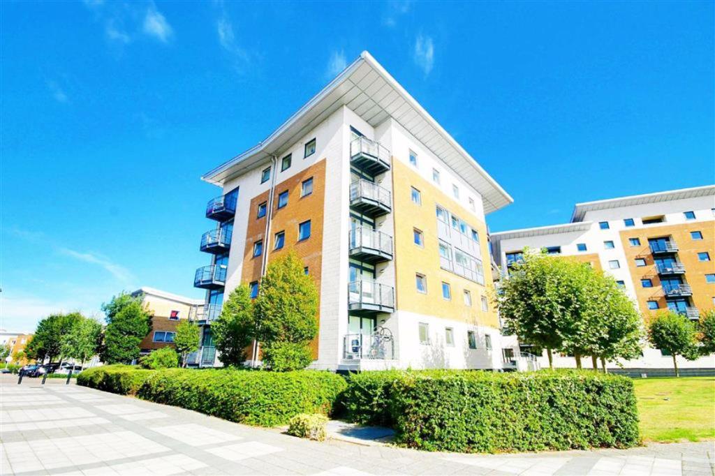 Buy or rent a property | Fishguard Way, London E16 2RX
