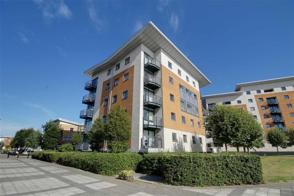 Buy or rent a property | Fishguard Way, London E16 2RX