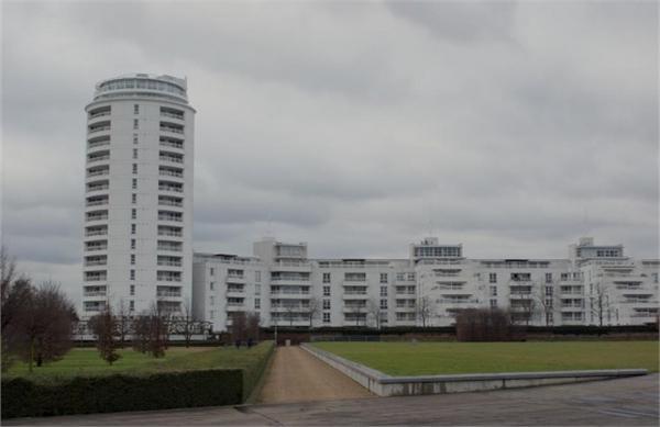 Buy or rent a property | Barrier Point Road, London E16 2SE