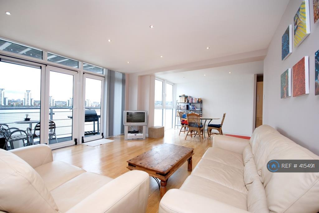 Buy or rent a property | Inverness Mews, London E16 2SP