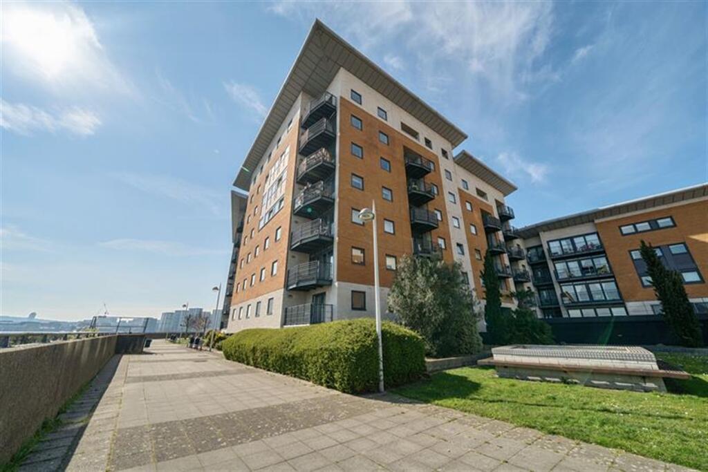 Buy or rent a property | Inverness Mews, London E16 2SP