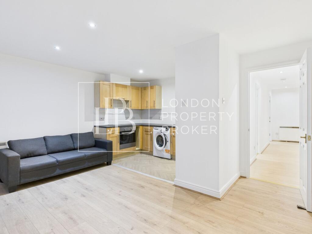 Buy or rent a property | Sheerness Mews, London E16 2SR