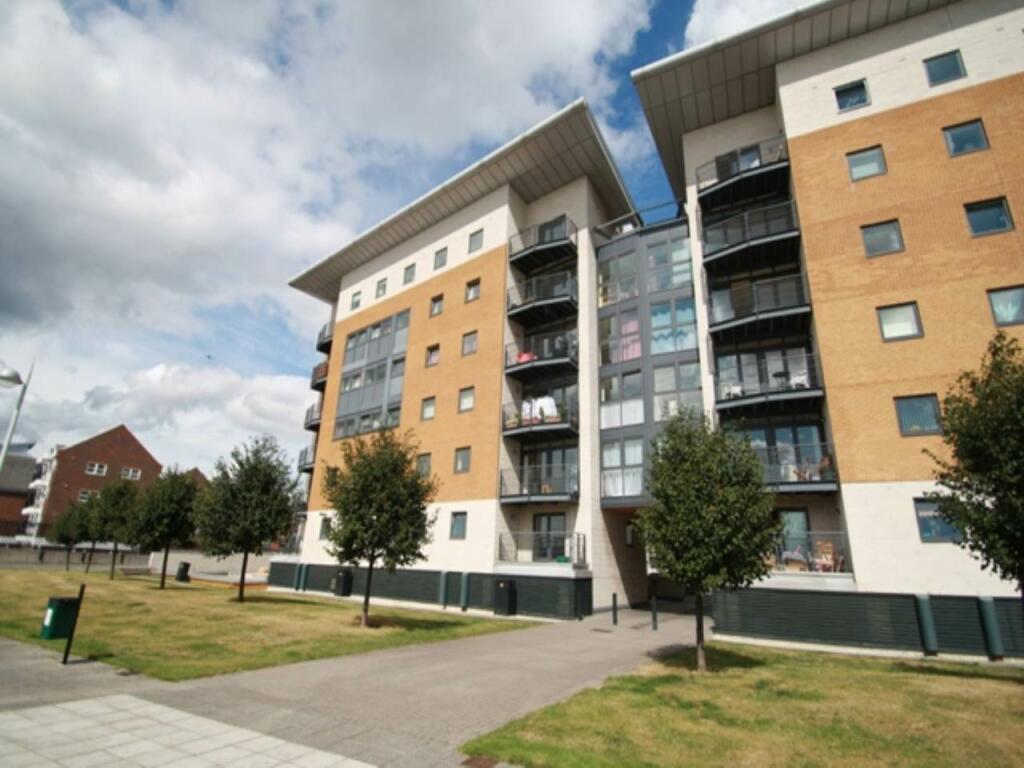 Buy or rent a property | Lowestoft Mews, London E16 2ST