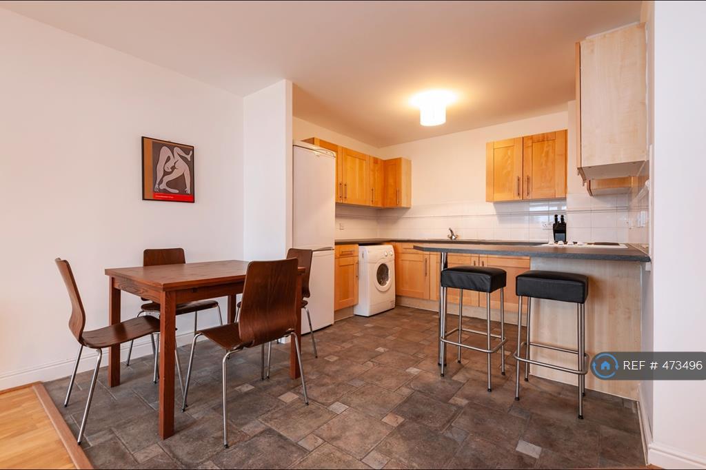 Buy or rent a property | Lowestoft Mews, London E16 2ST