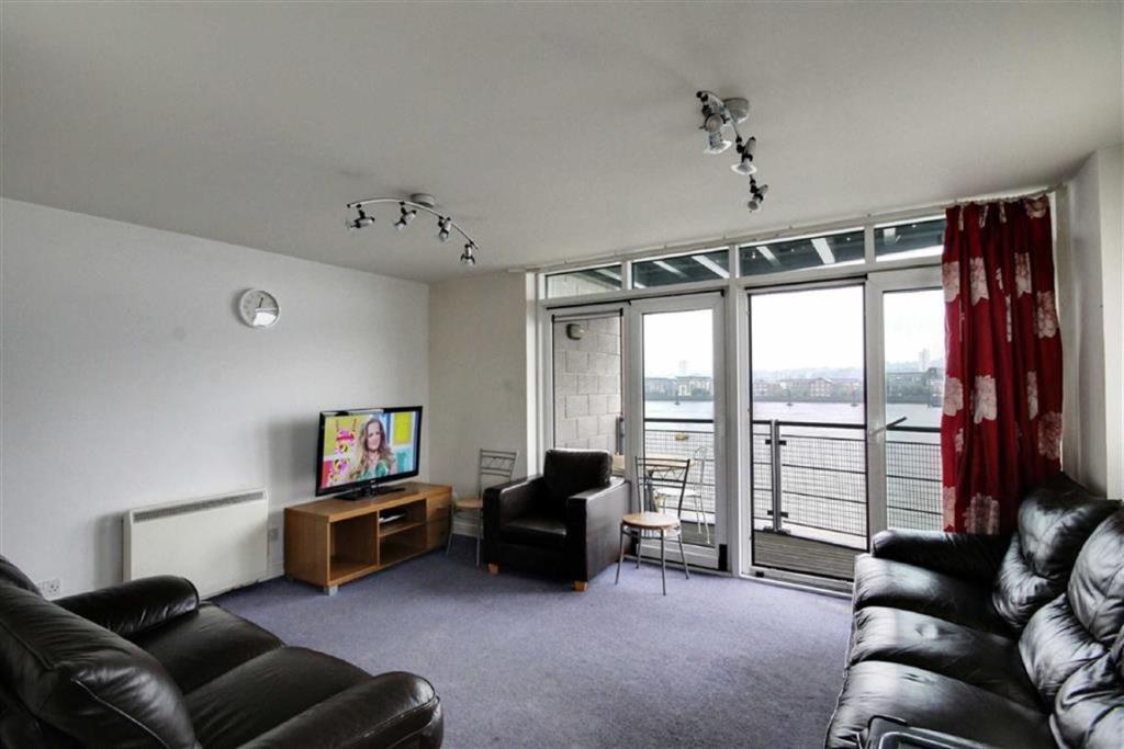 Buy or rent a property | Lowestoft Mews, London E16 2ST
