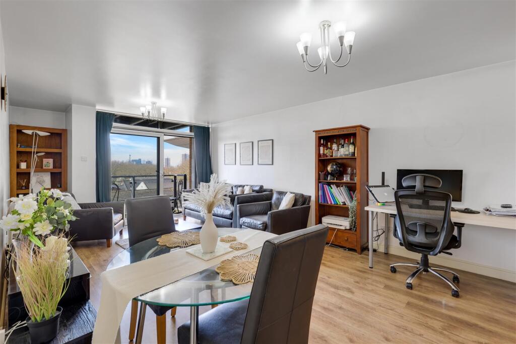 Buy or rent a property | Lowestoft Mews, London E16 2ST